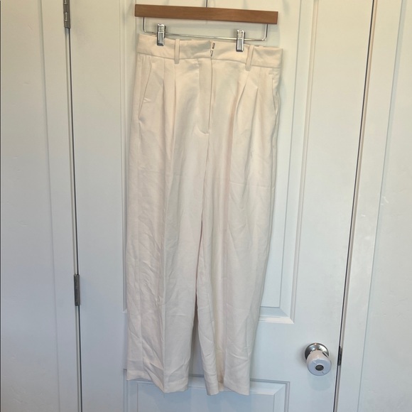 ARITZIA Women's The Effortless Pant Size 8 In Light Birch - Picture 5 of 9